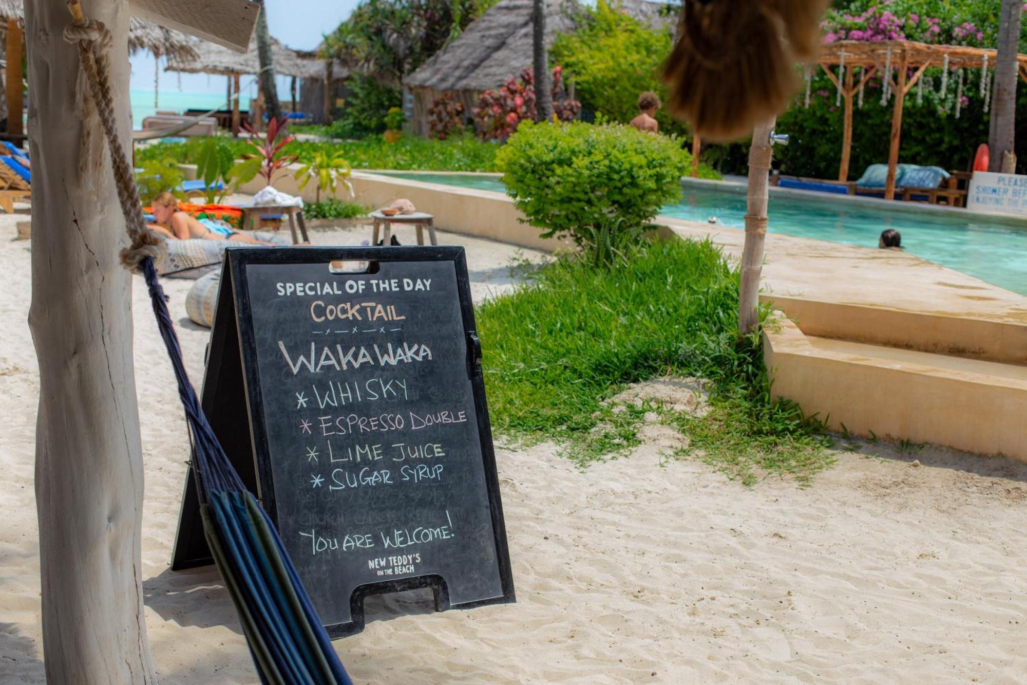 New Teddy'S On The Beach จัมเบียนี ภายนอก รูปภาพ